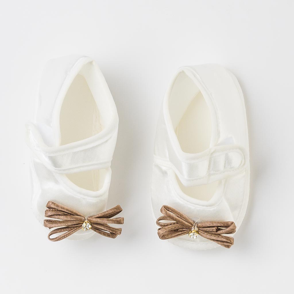 Бебешки комплект за момиче чорапогащник лента за коса и декоративни обувки Бял/Кафяв