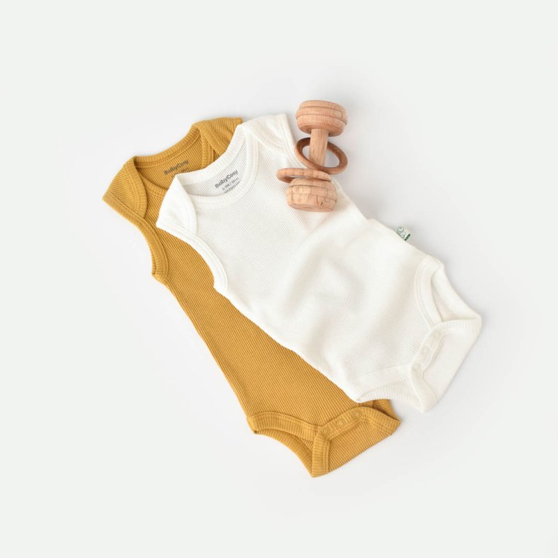 Бебешко боди потник  момиче от бамбук и органичен памук Baby Cosy line Бяло