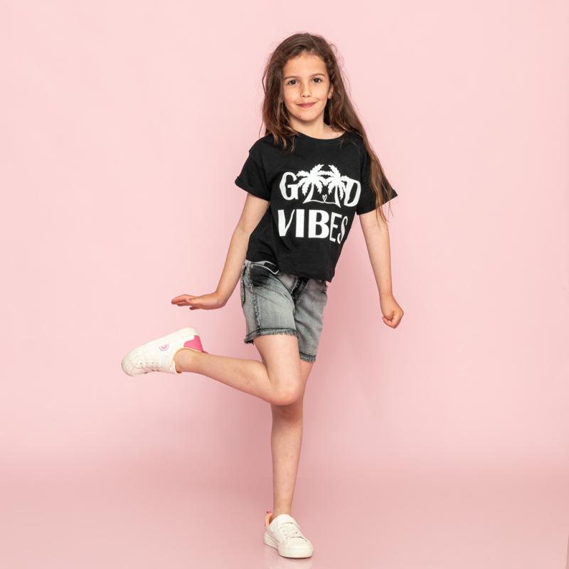 Детски комплект  момиче Cichlid Vibes тениска и къси дънкови панталонки Черен